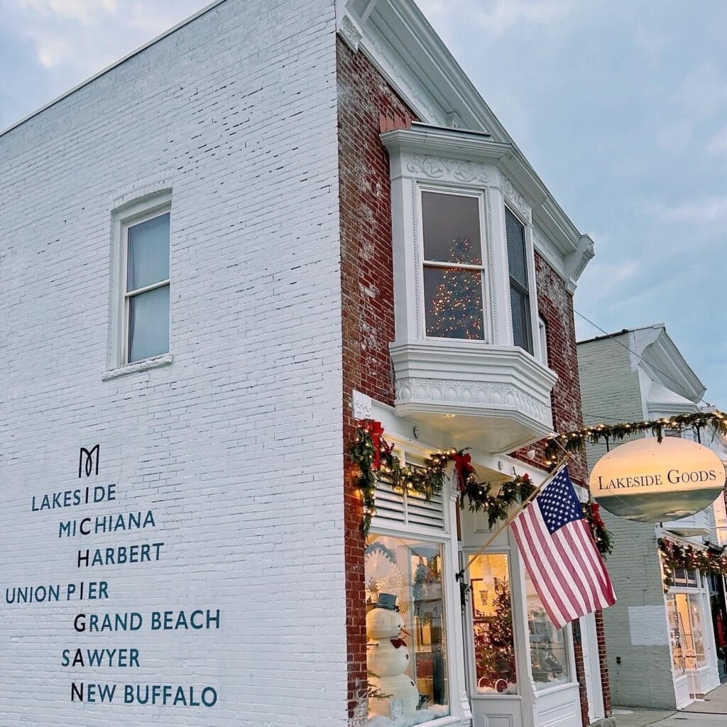 new buffalo shopping